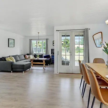 2 Bedroom Cozy In Vaeggerlose *
