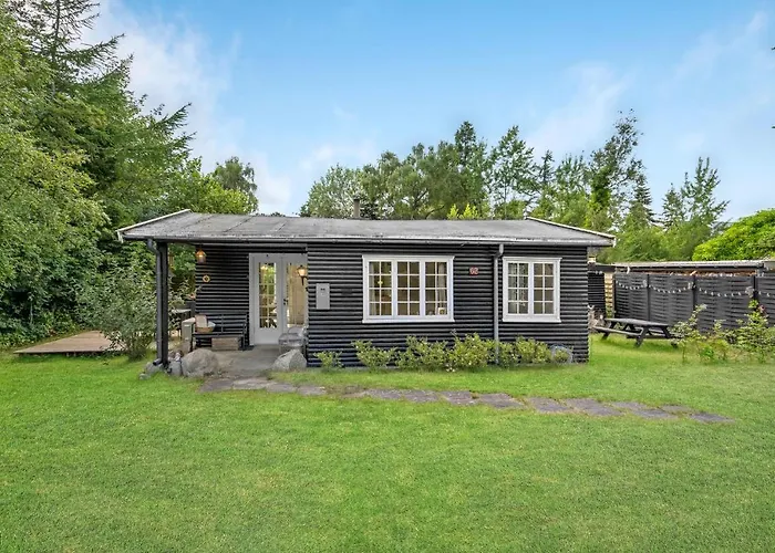 2 Bedroom Cozy In Vaeggerlose Дом отдыха Boto By
